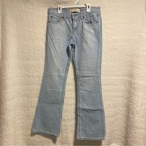Levi’s 518 super low bootcut. Size 7 junior